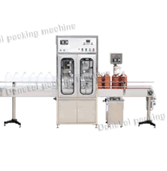 全自動(dòng)茶籽油灌裝機(jī)來襲，你還能淡定么？